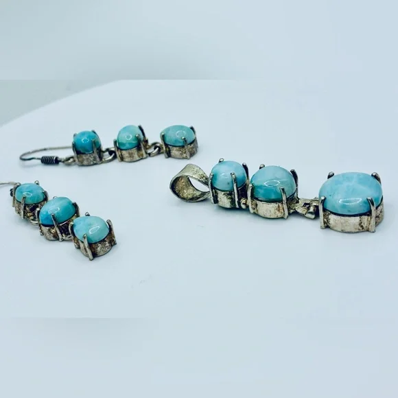 Elegant Blue Larimar Stones Jewelry Set - Earrings & Pendant - Picture 3 of 4